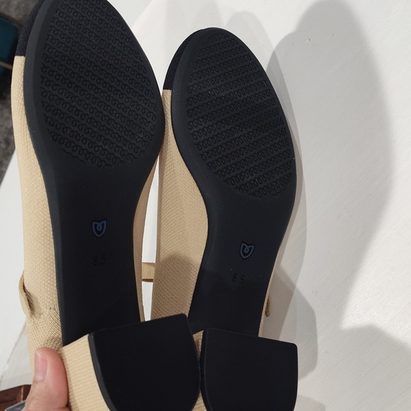 Rothy's The Mary Jane Heel In Cream Captoe Size 8.5 - Picture 7 of 12